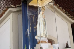 Imágen de la Virgen de Fátima en la capilla de las apariciones