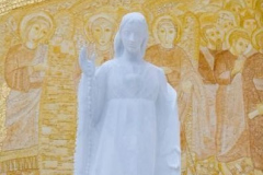 Escultura del coración inmaculado de la Virgen en Fátima