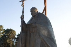 Estatua de Juan Pablo  II
